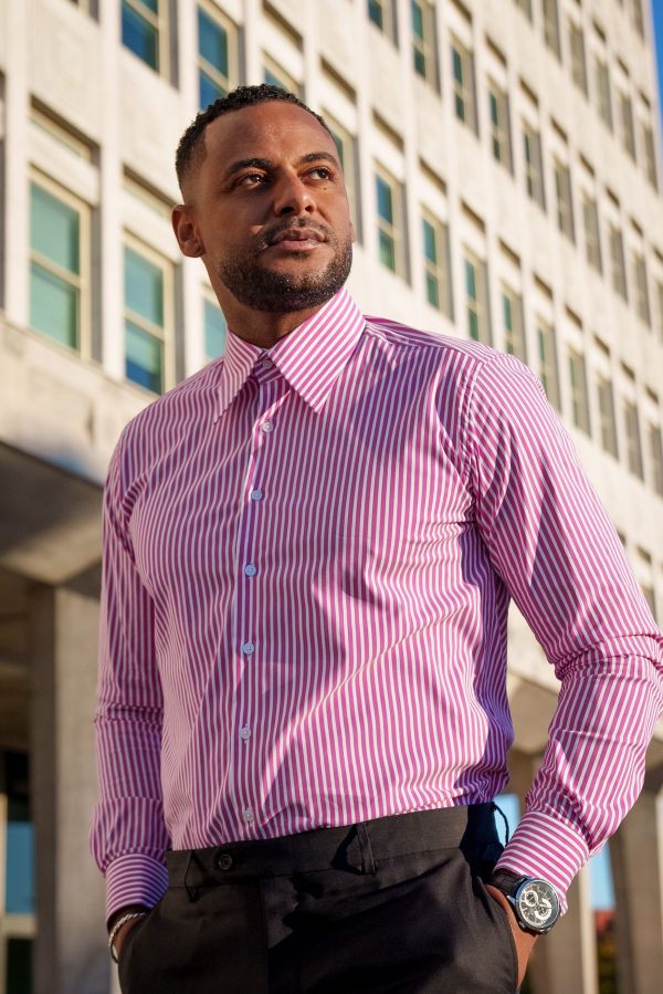 Camisa Rosa de Riscas Brancas - Image 3